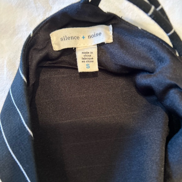 silence + noise Black and White Stripe Halter Neck Crop - Picture 5 of 5